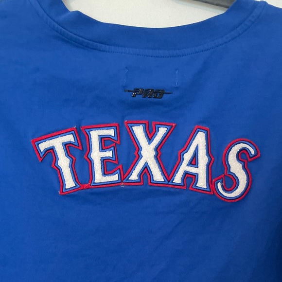 MLB Royal Blue Texas Rangers Crop Top with Team Emblem - Picture 5 of 7